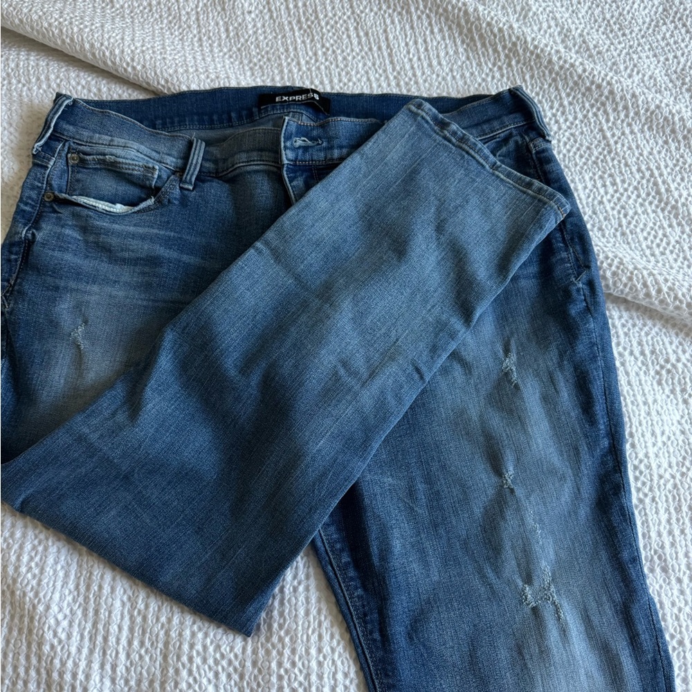 Express Distressed Straight Leg Jeans